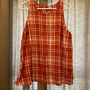 Old Navy sleeveless top